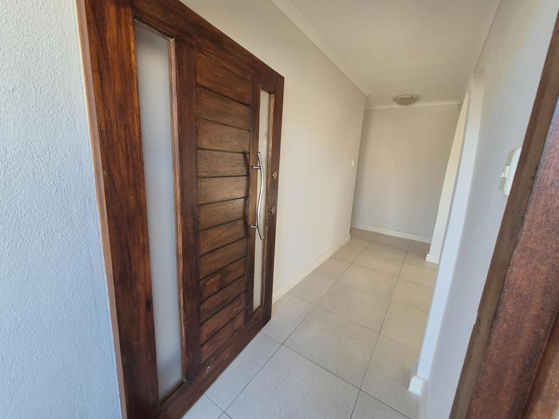 4 Bedroom Property for Sale in Flamingo Vlei Western Cape